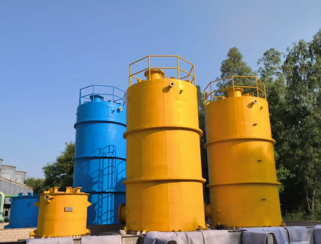 water storage tanks​